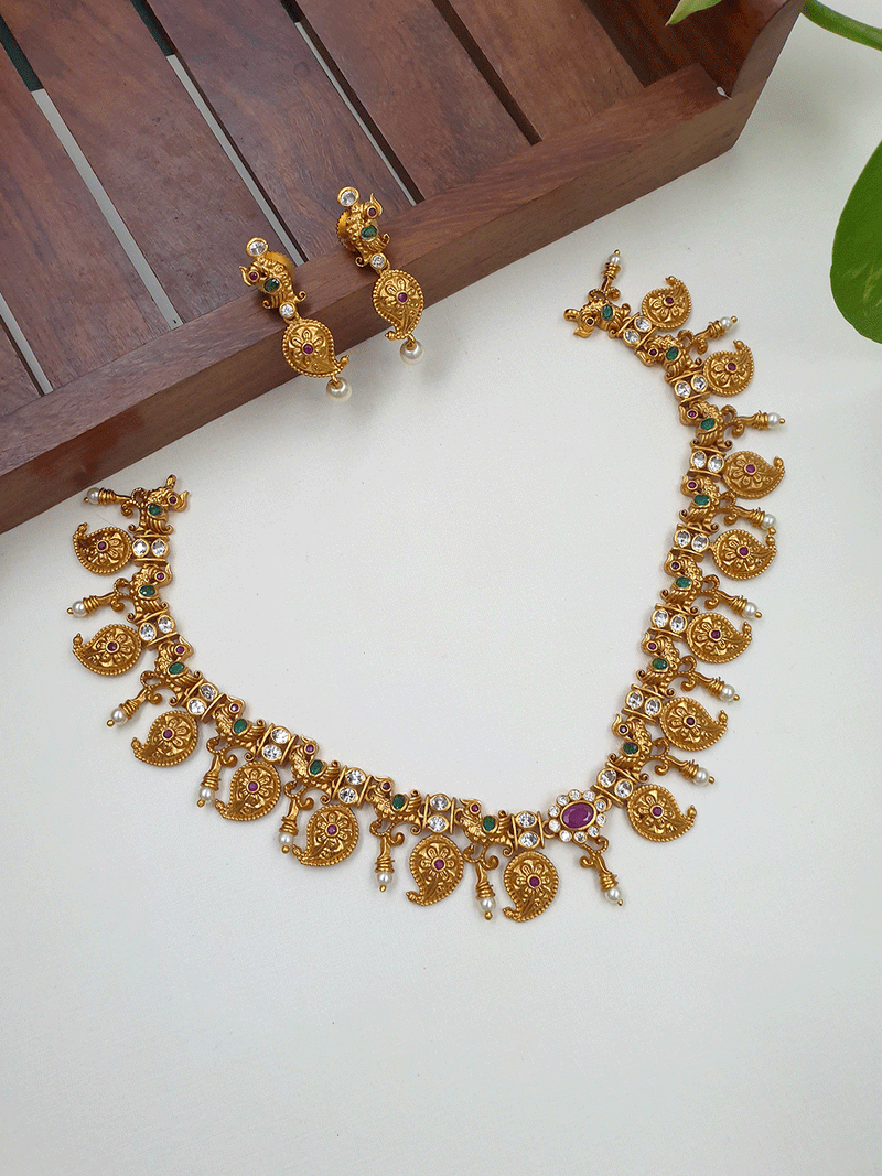 Mango Necklace With Earrings - VCCNE5331